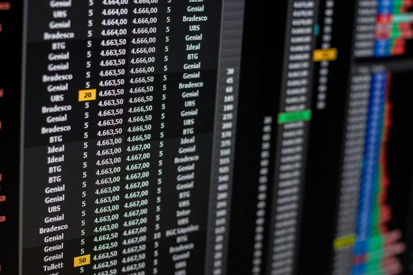 Discover top vacation rentals for the ultimate remote work escape